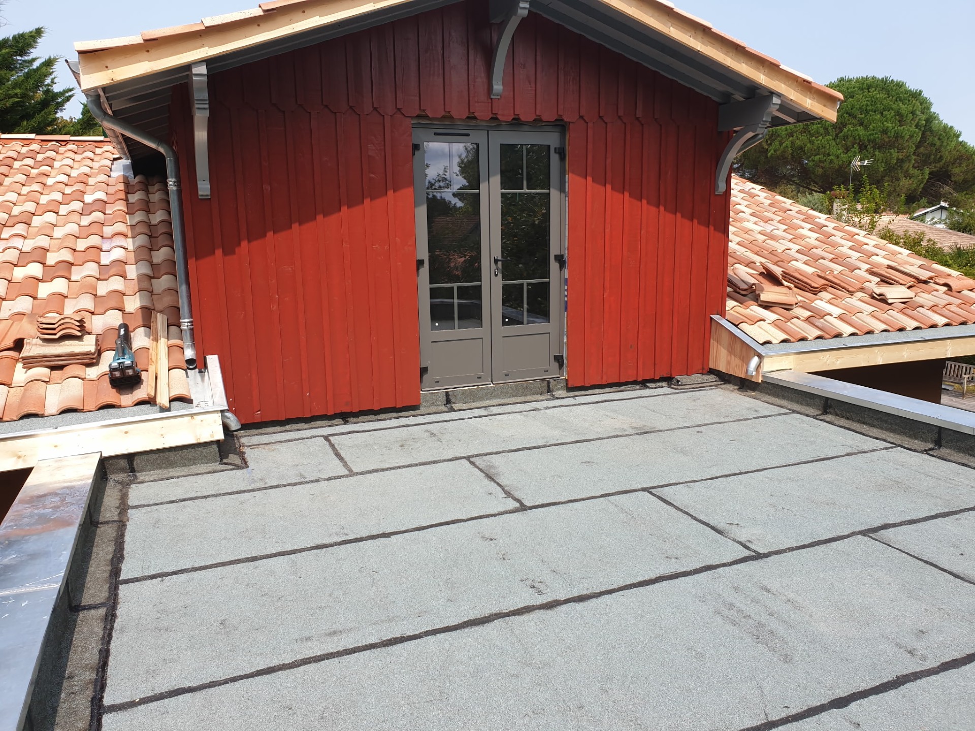 Pose multicouches d'étanchéité