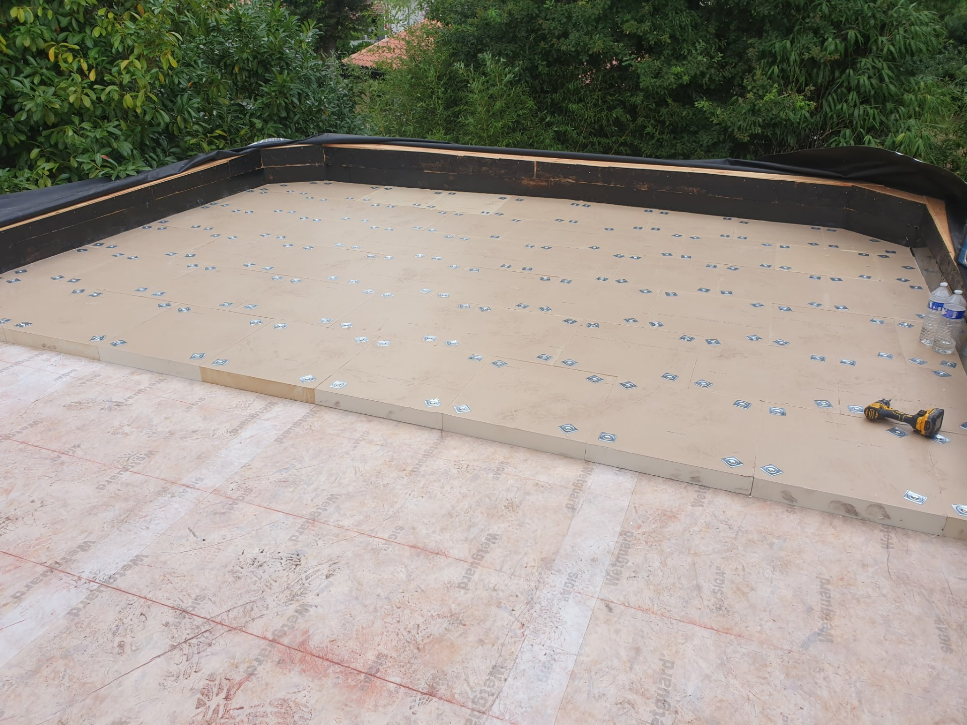 Isolation préalable avant multicouches