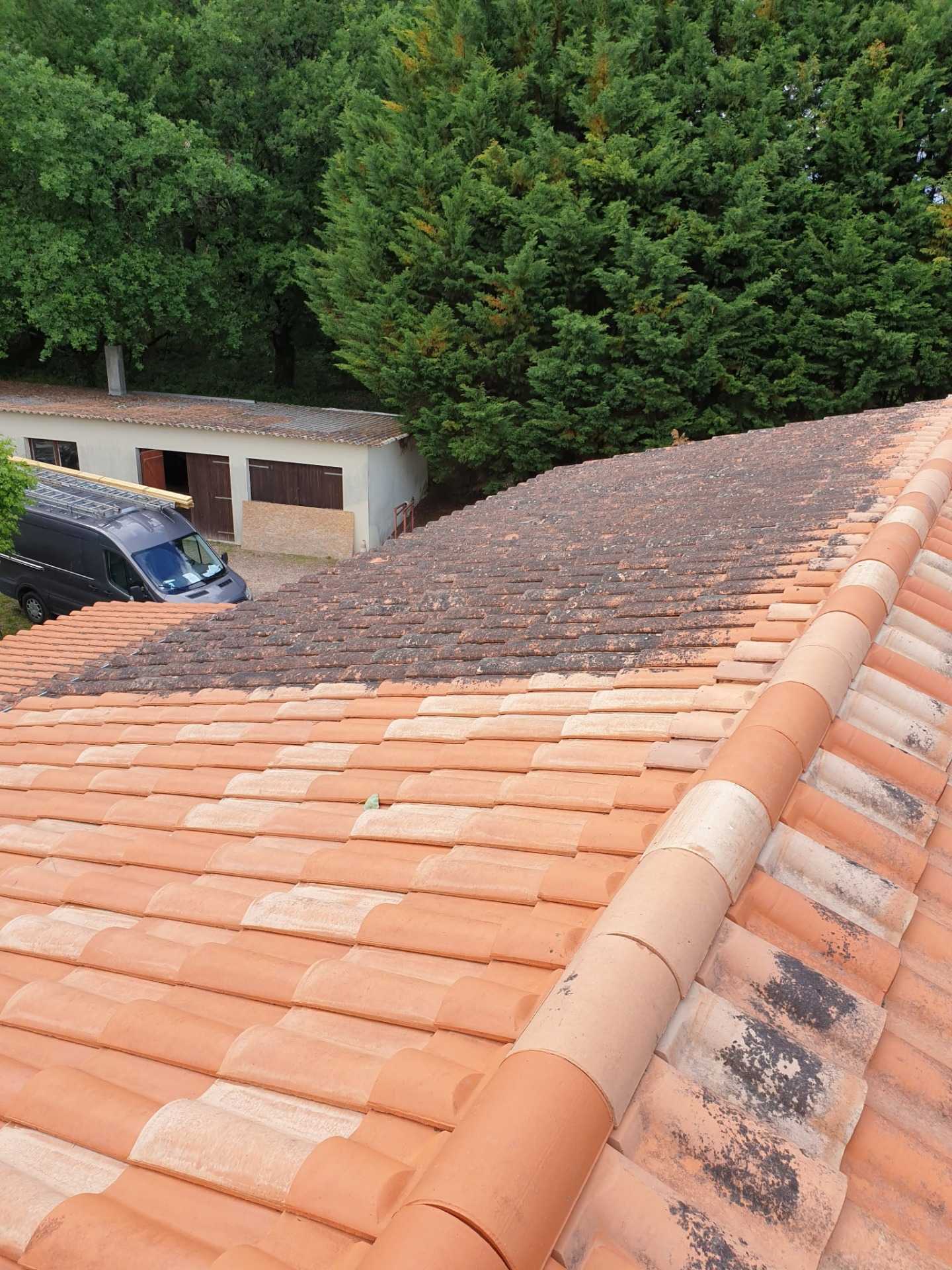 Nettoyage de la toiture à Pugnac