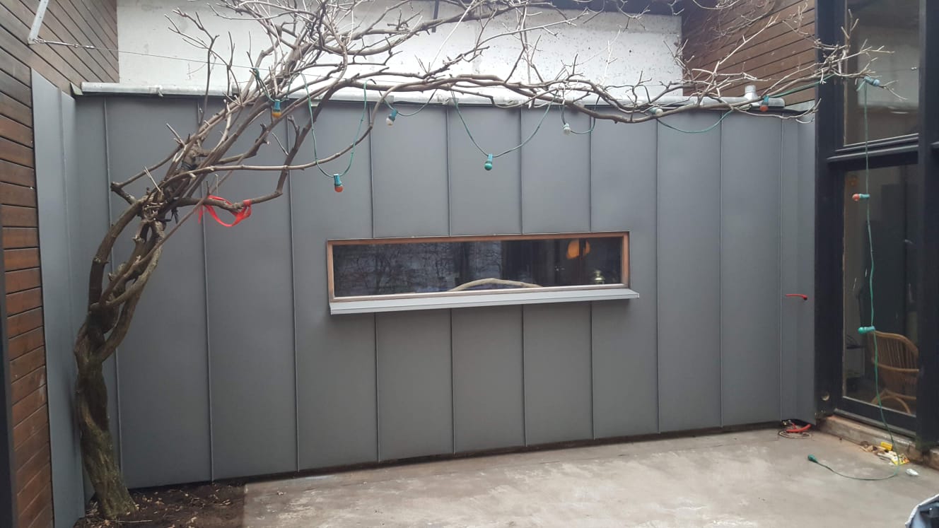 Habillage d'une façade en zinc à Bordeaux